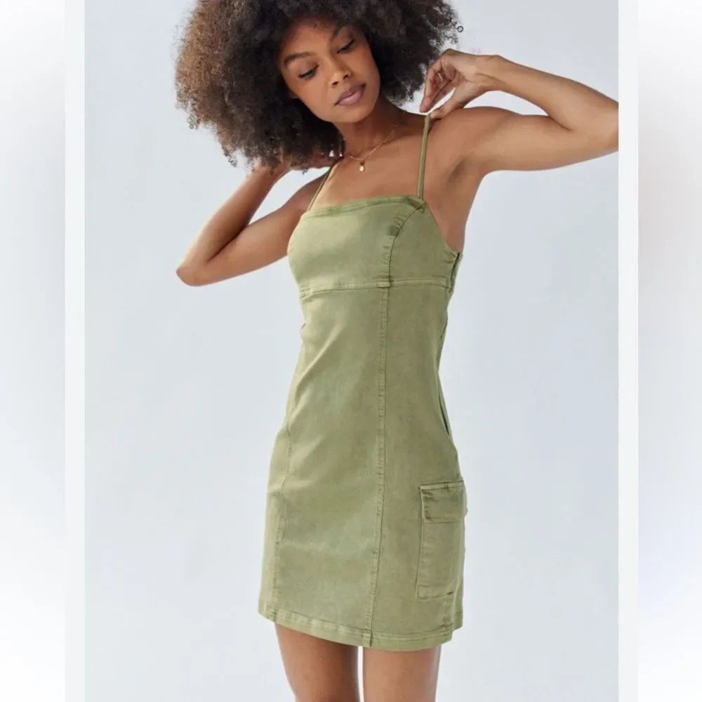 Urban Outfitters Whitney Denim Mini Dress Olive Green Women’s Medium